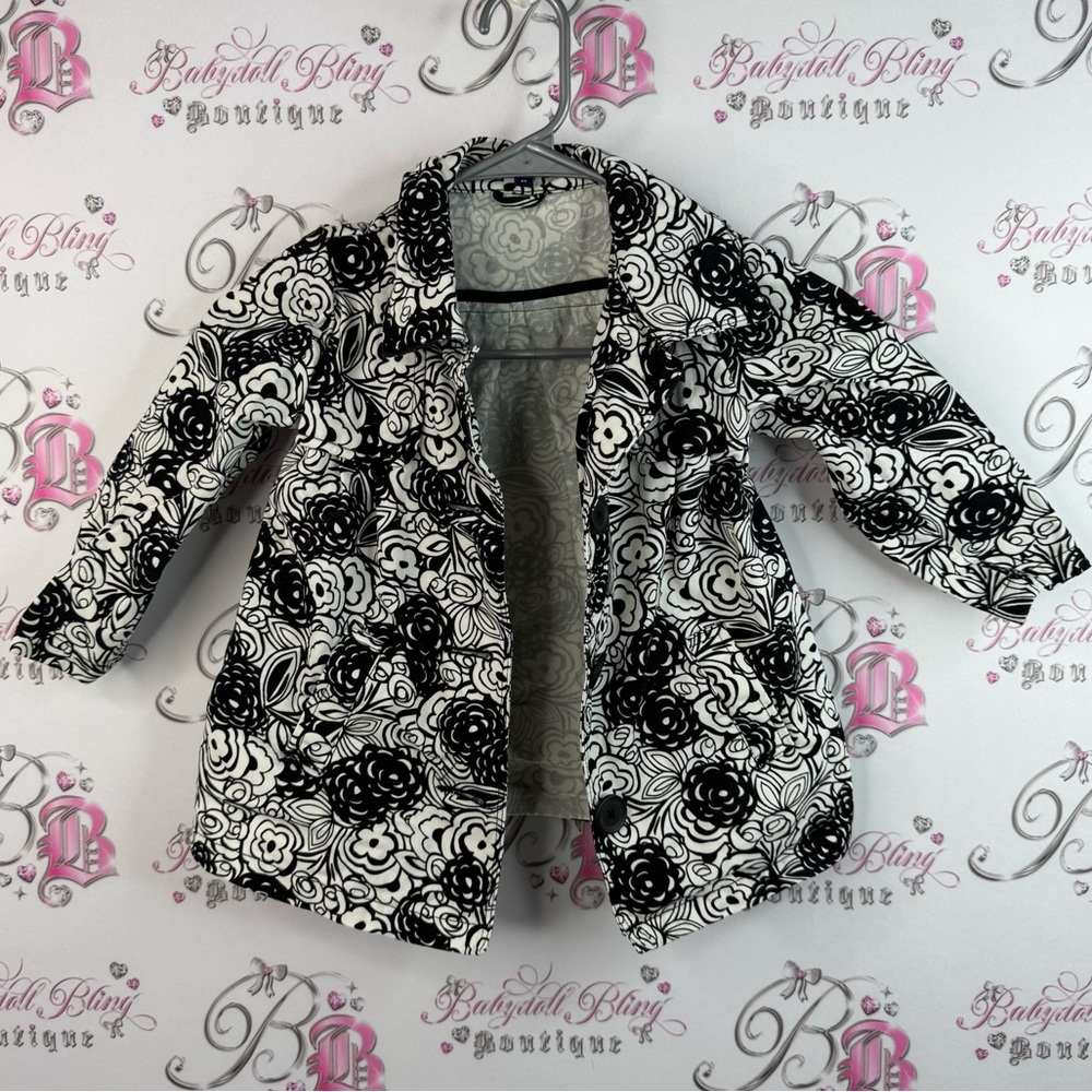 GAP Kids Black and White Floral flowers lightweight Jacket